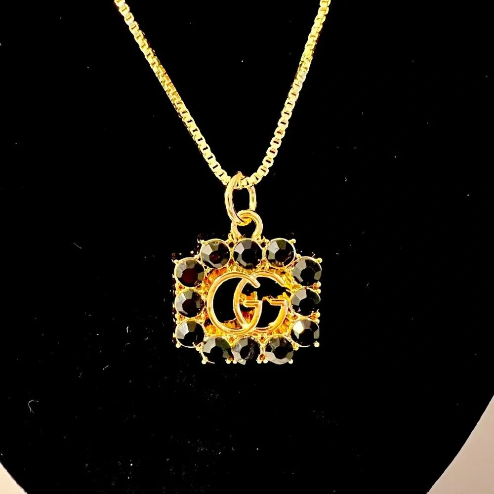 Gold and Black GG Gucci Crystal Charm with Necklace - Picture 4 of 5